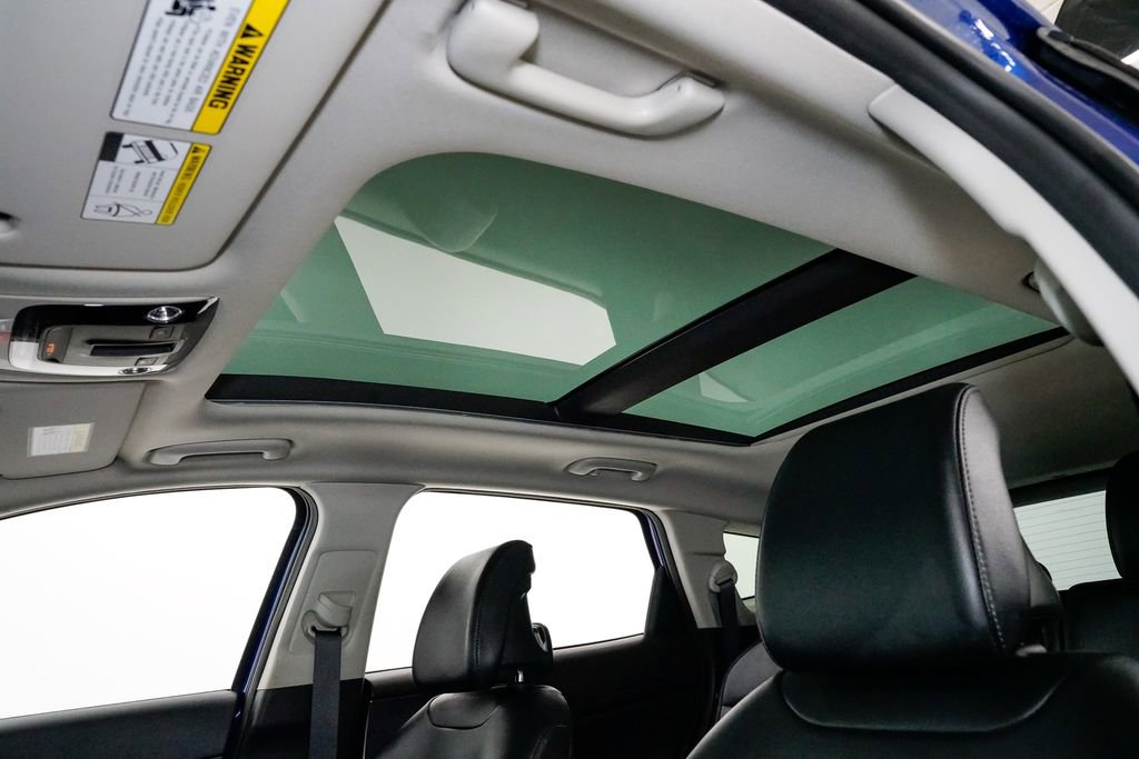 Certified 2025 Kia Sportage SX FWD image 11