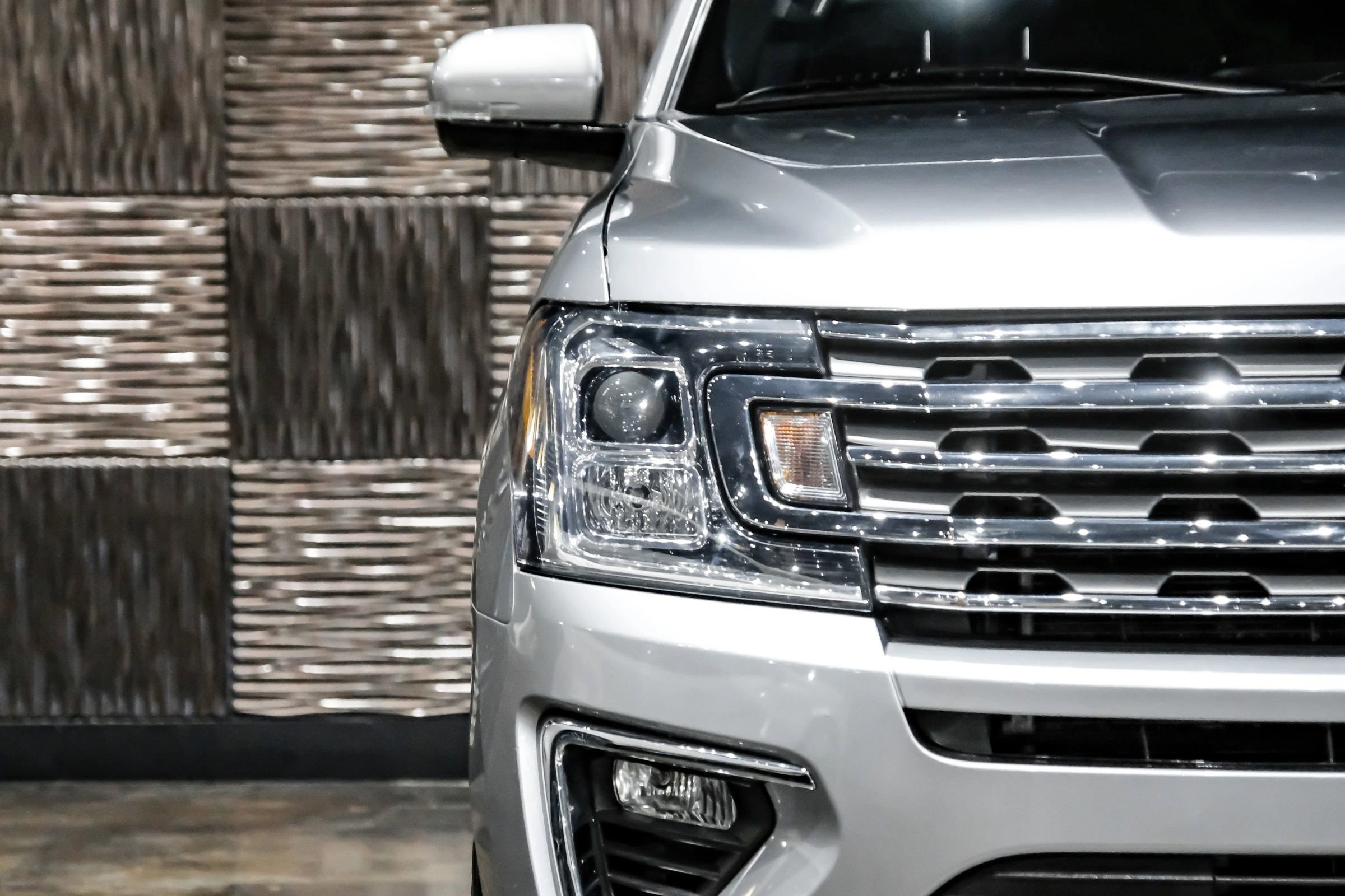 Used 2021 Ford Expedition Limited image 40