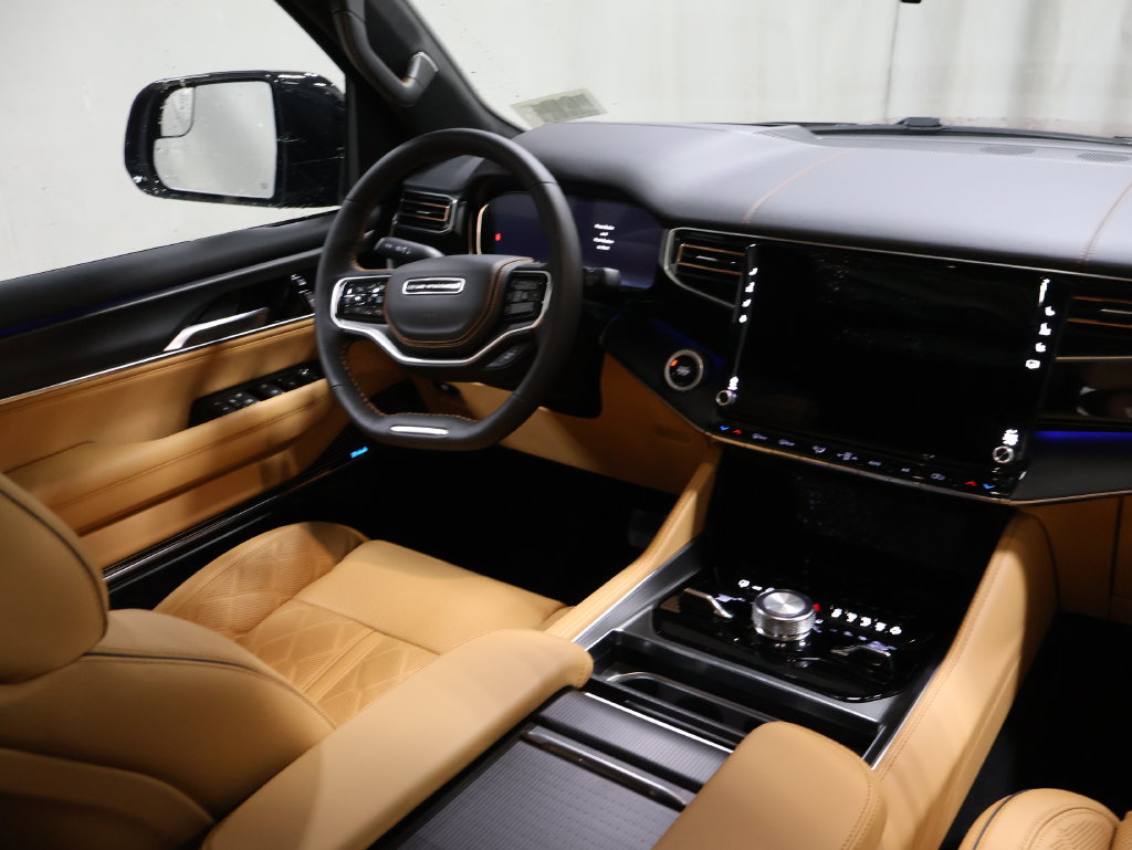 New 2026 Jeep Grand Wagoneer Summit AWD/4WD image 25