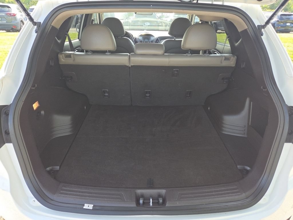 Used 2015 Hyundai Tucson SE AWD/4WD image 19