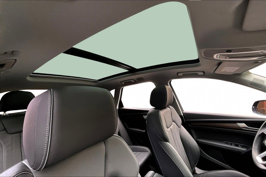 Used 2025 Audi Q5 2.0T Premium Plus w/ Premium Plus Package image 27