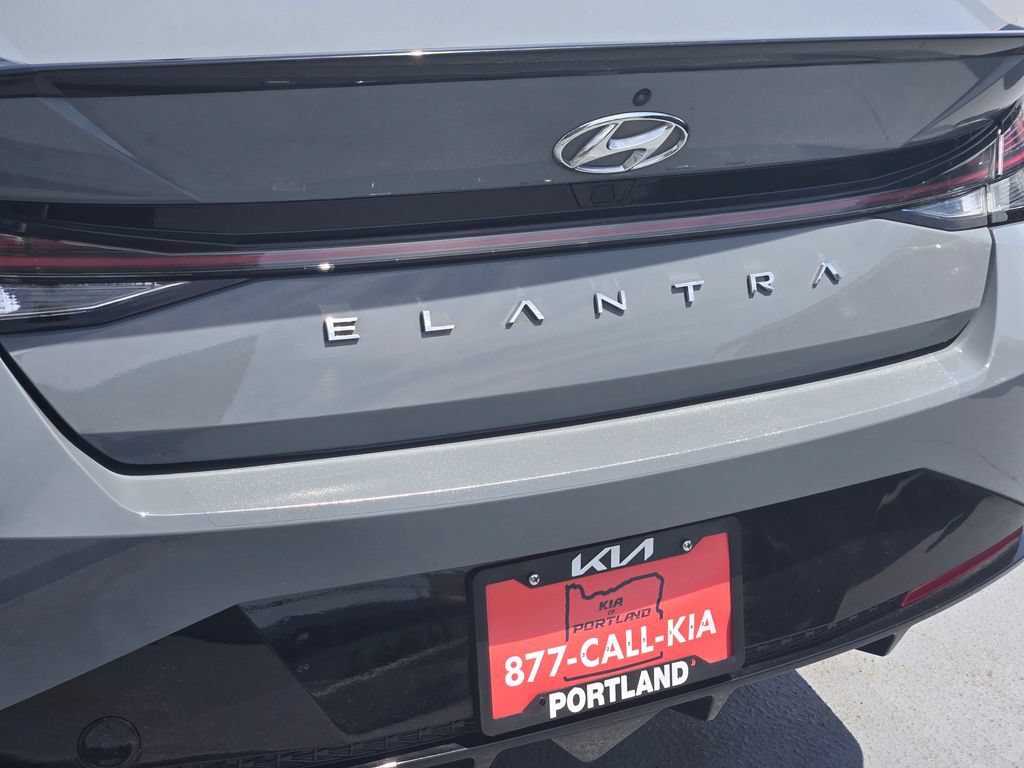 Used 2022 Hyundai Elantra N Line FWD image 14