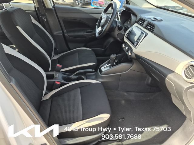 Used 2022 Nissan Versa SV FWD image 8