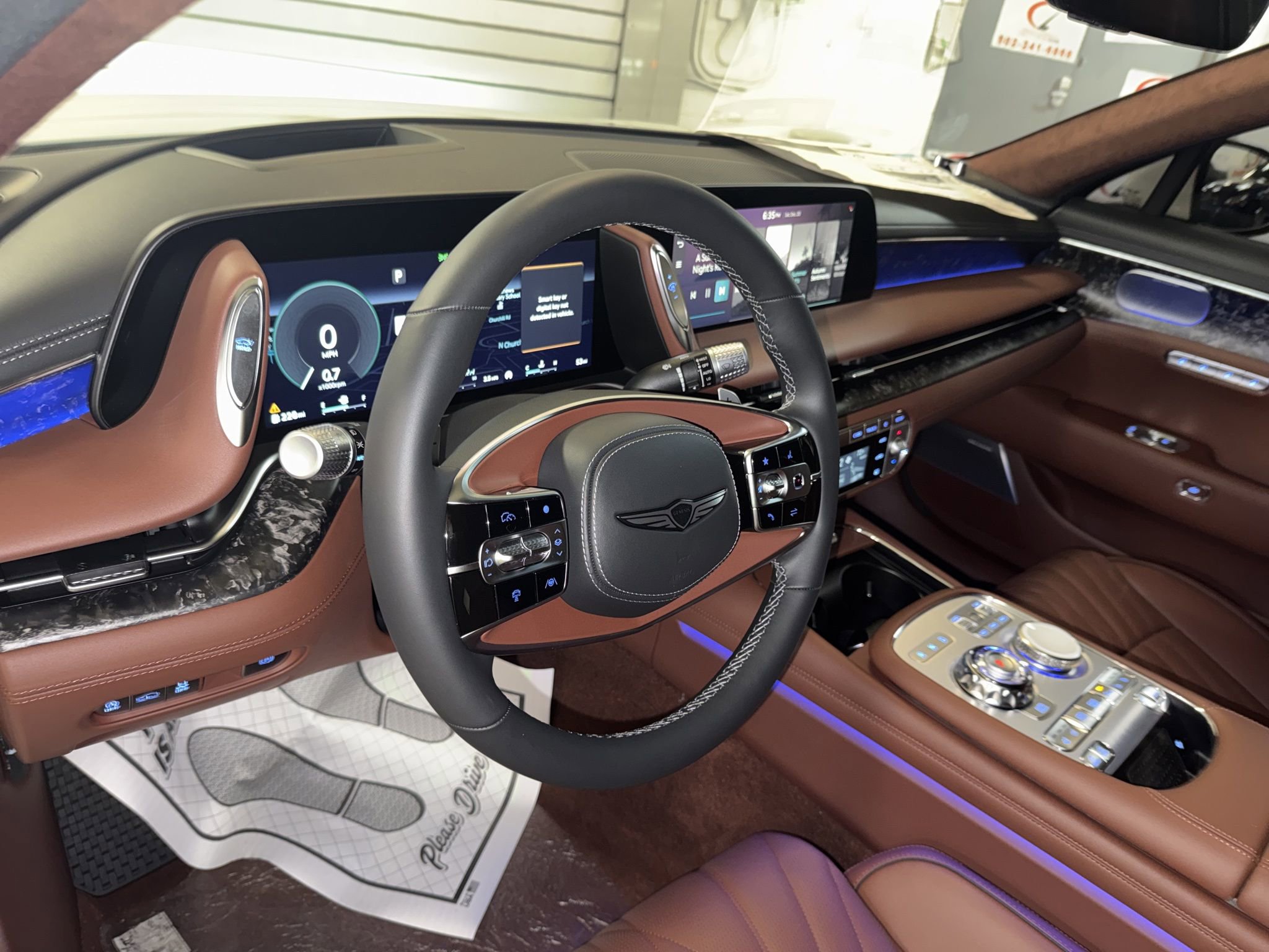 Used 2025 Genesis G90 3.5T image 33