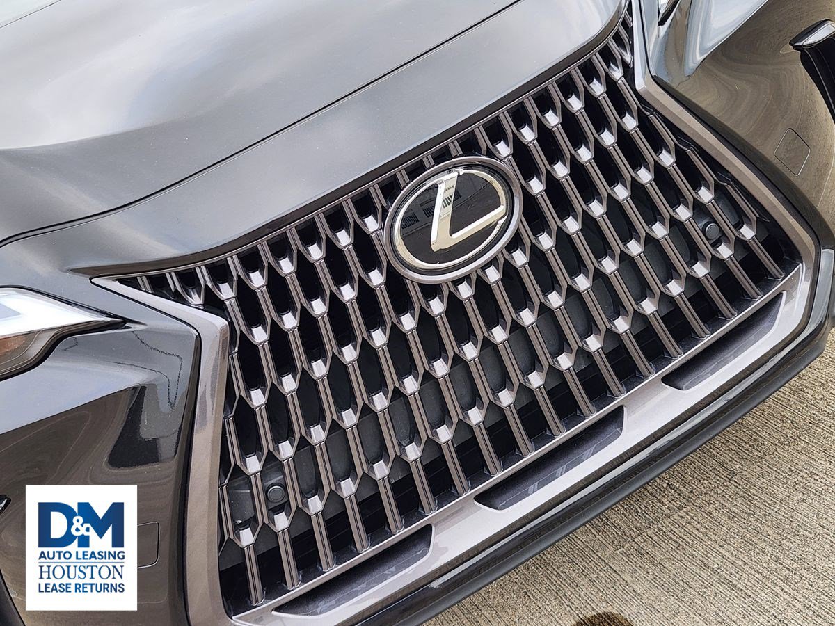 Used 2024 Lexus NX 250 FWD w/ Towing Package (2000 Lbs) image 13