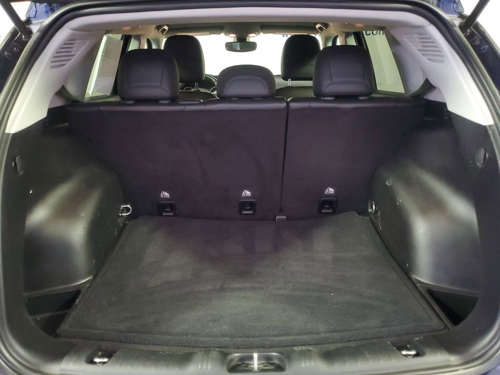 Used 2019 Jeep Compass Limited image 9