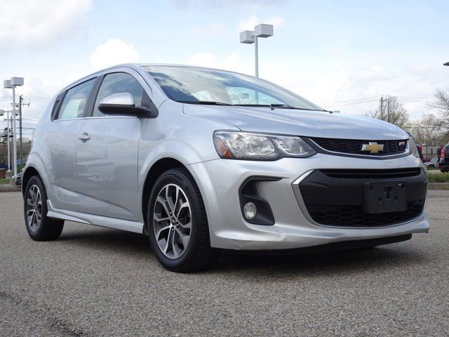 Used 2017 Chevrolet Sonic LT w/ Convenience Package image 28