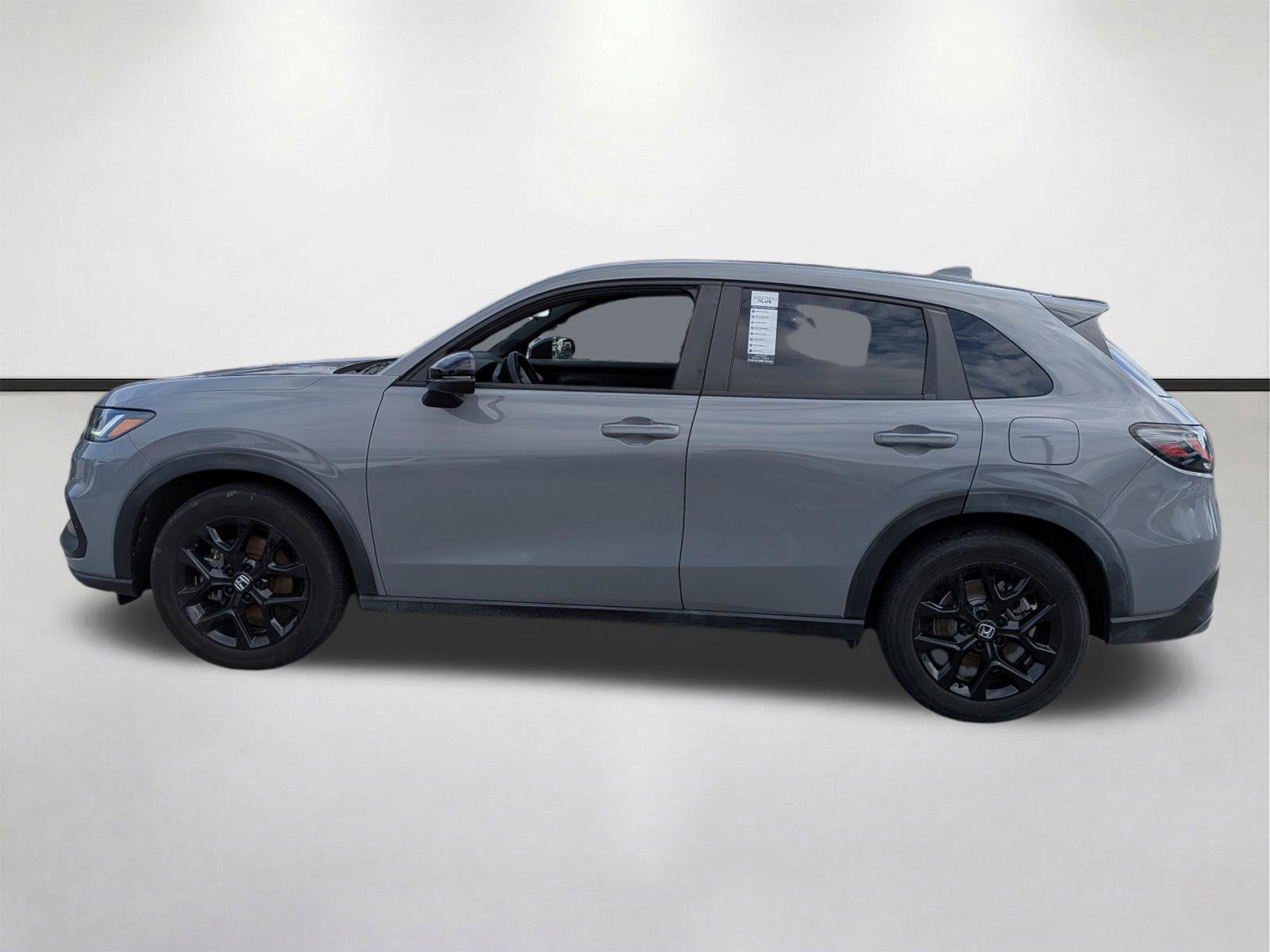 Used 2025 Honda HR-V Sport image 7