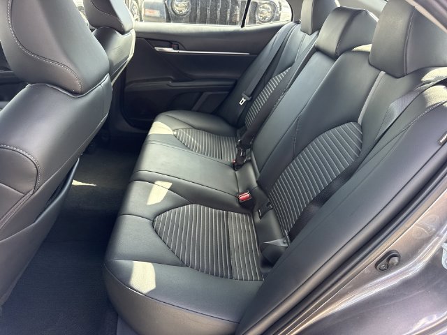 Used 2023 Toyota Camry SE w/ Convenience Package FWD image 23