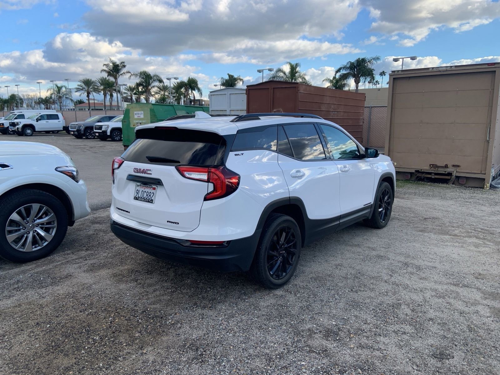 Certified 2023 GMC Terrain SLT w/ Elevation Edition image 4