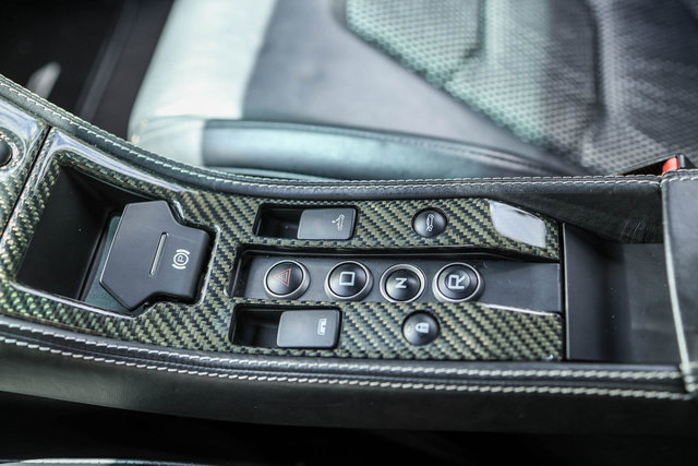 Used 2014 McLaren MP4-12C Spider RWD image 44