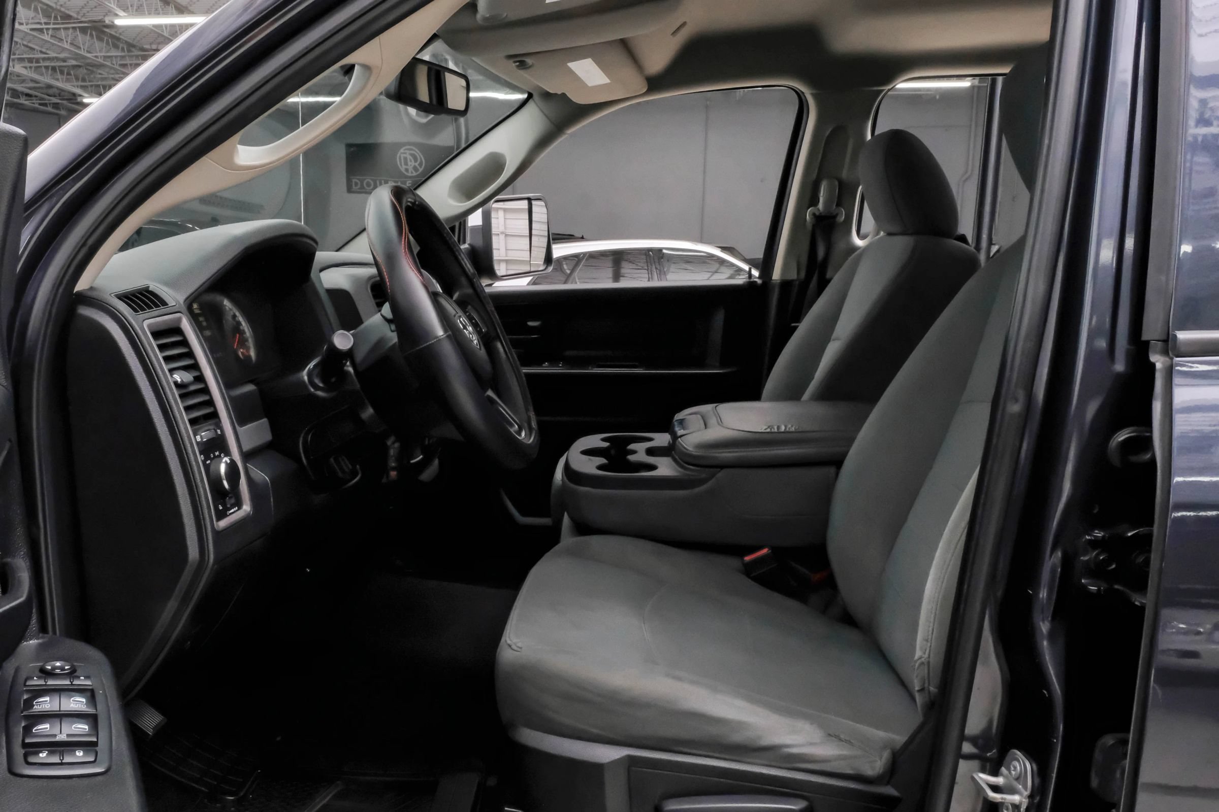 Used 2018 RAM 1500 Tradesman w/ Popular Equipment Group RWD image 3