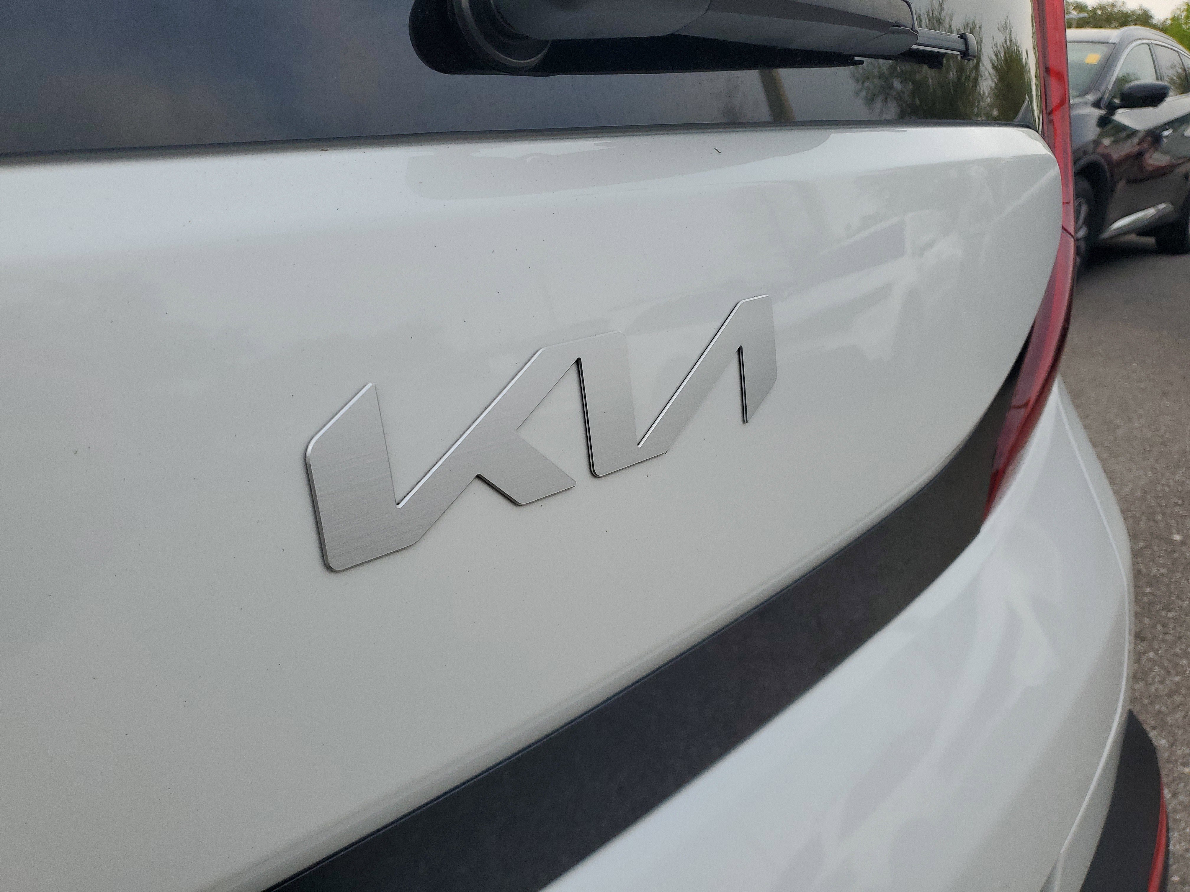 Used 2022 Kia Soul LX image 7