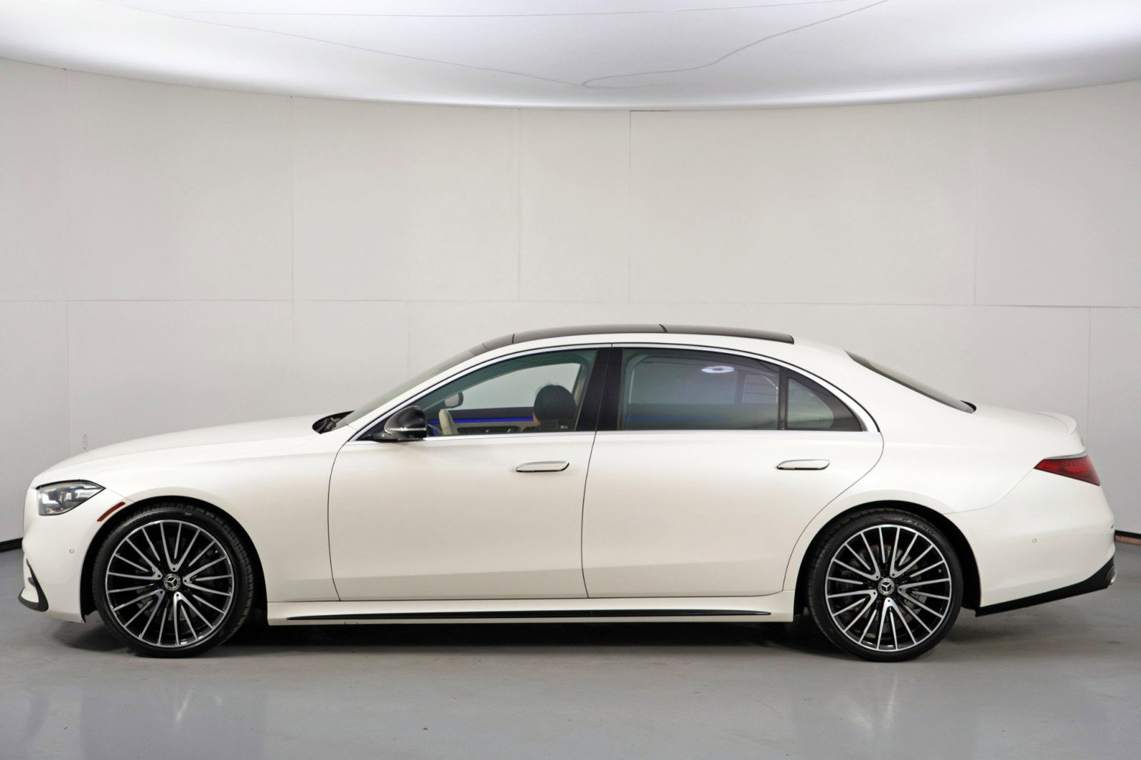 Used 2022 Mercedes-Benz S 500 4MATIC image 53