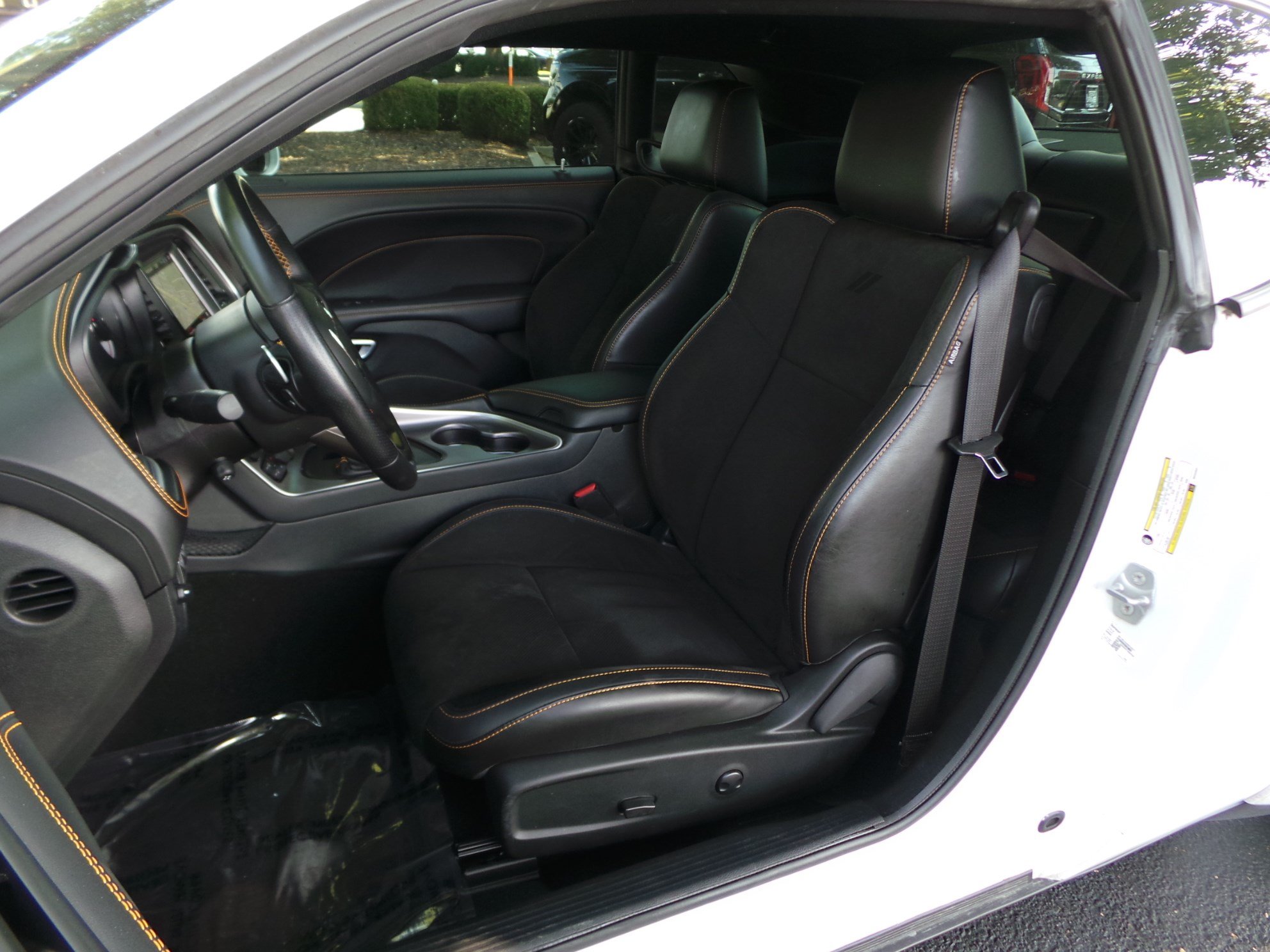 Used 2022 Dodge Challenger R/T Scat Pack RWD image 7