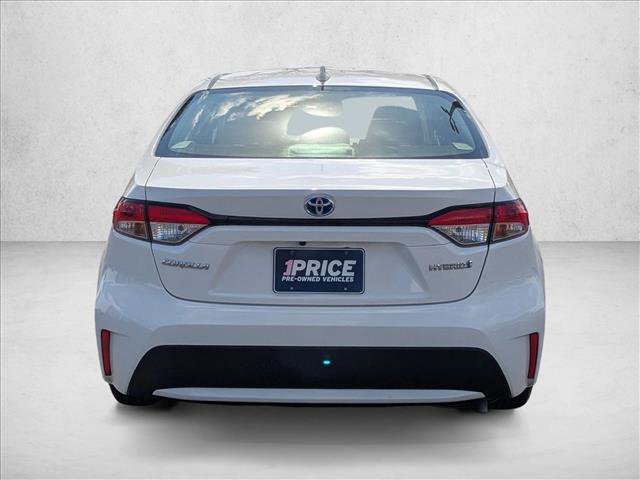 Used 2021 Toyota Corolla LE image 7