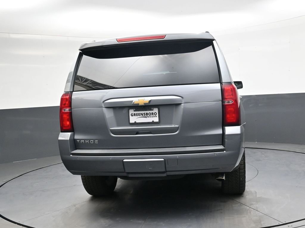 Used 2018 Chevrolet Tahoe LT w/ LT Signature Package AWD/4WD image 4