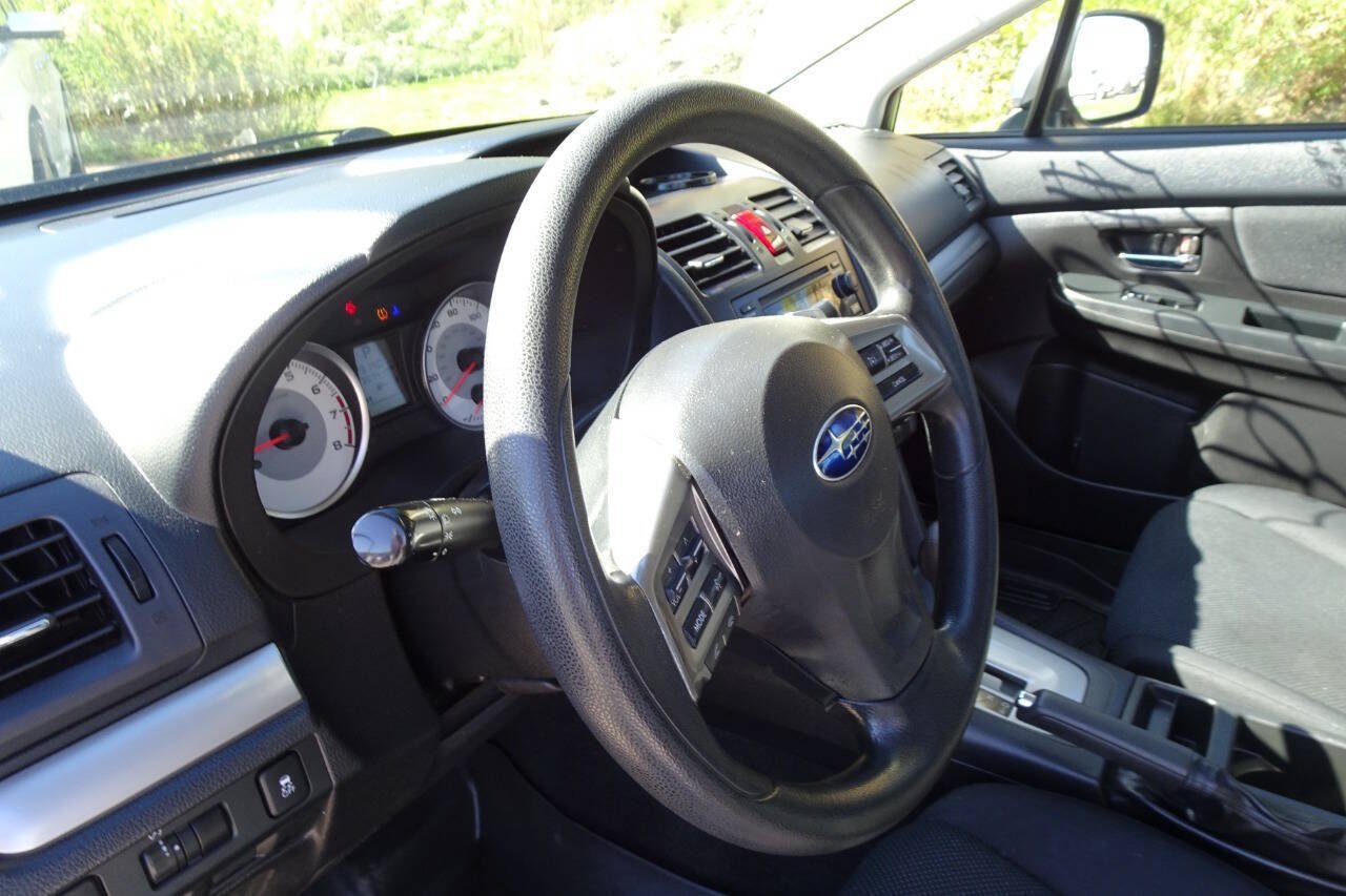 Used 2014 Subaru Impreza 2.0i Premium w/ All-Weather Package w/CVT AWD/4WD image 12
