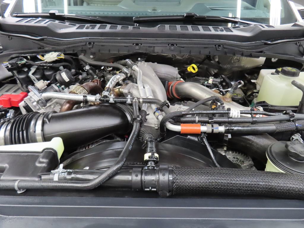 Used 2025 Ford F450 Platinum w/ Platinum Plus Package AWD/4WD image 40