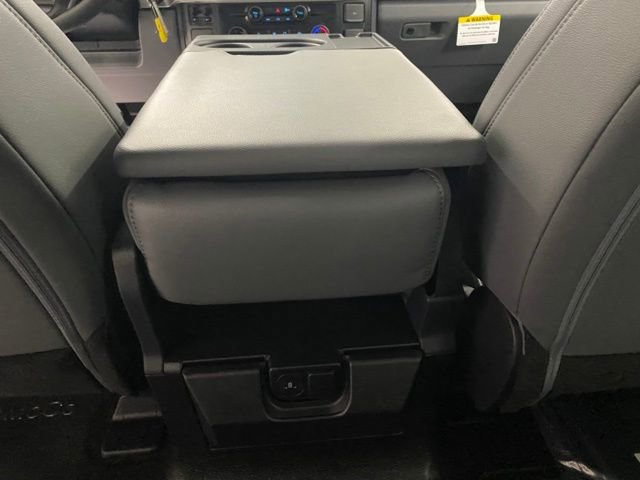 New 2025 Ford F350 XL w/ XL Chrome Package image 18