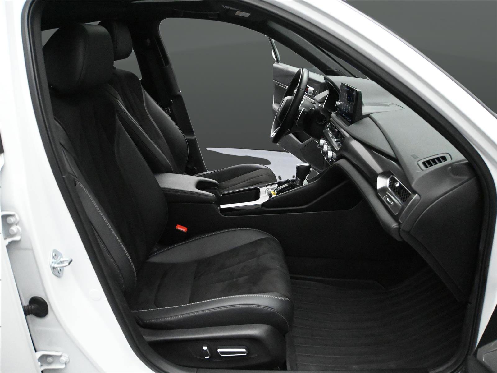 Used 2024 Acura Integra A-Spec image 19