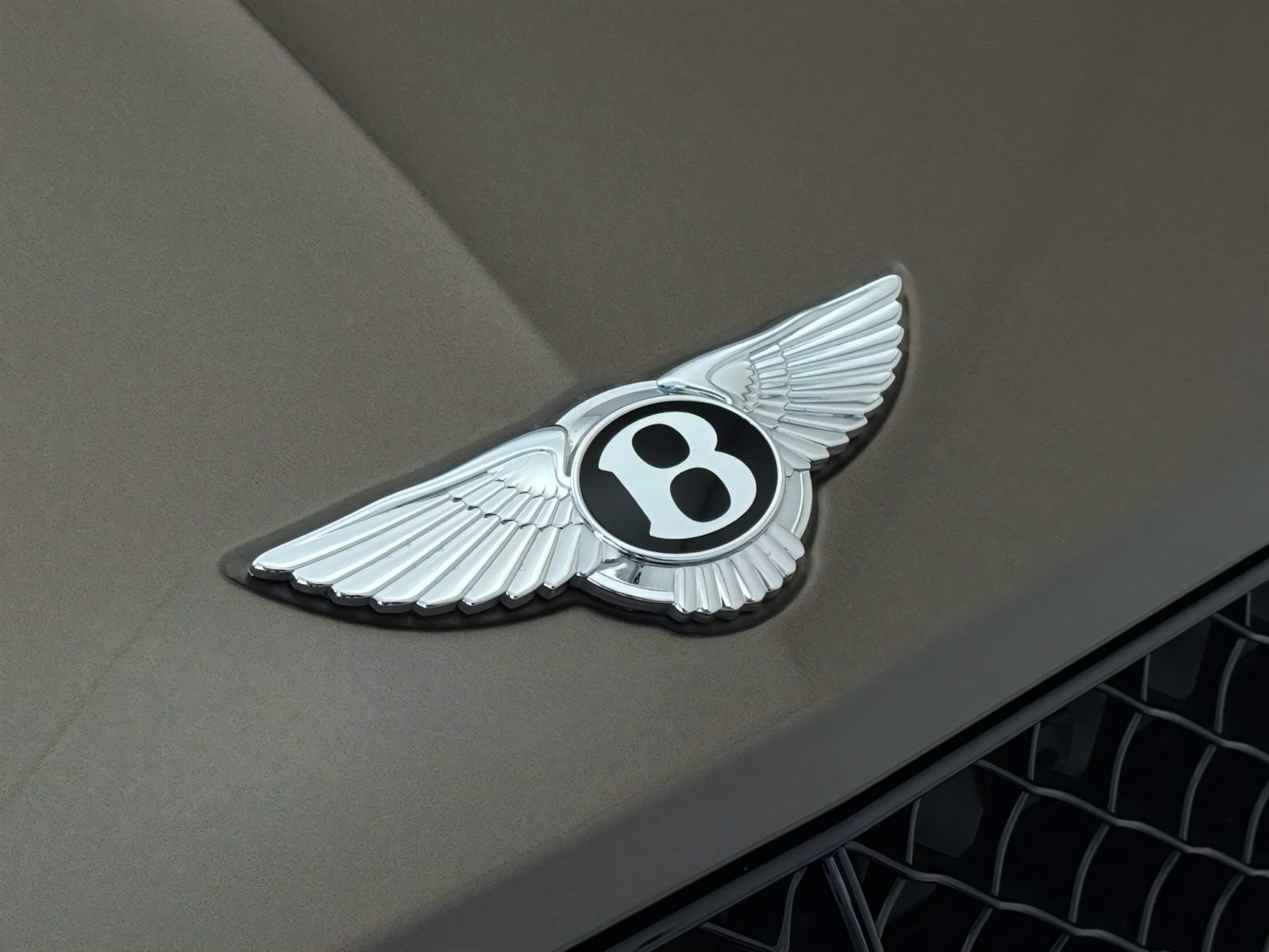 Used 2024 Bentley Continental GT AWD/4WD image 11