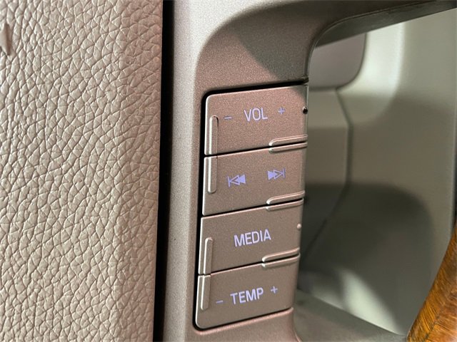 Used 2008 Lincoln Navigator 4WD image 10