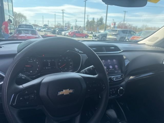 Used 2021 Chevrolet TrailBlazer LT w/ Convenience Package AWD/4WD image 21