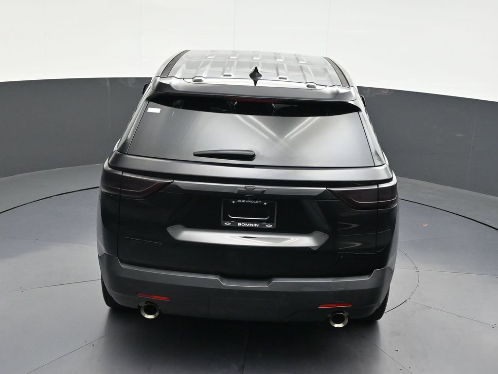 Used 2019 Chevrolet Traverse LS w/ LPO, Blackout Package FWD image 23