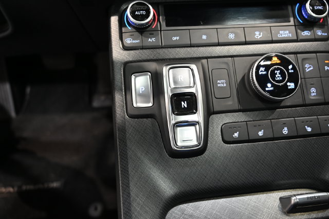 Used 2023 Hyundai Palisade Limited AWD/4WD image 21