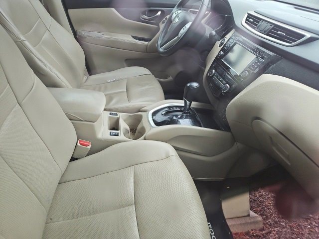 Used 2016 Nissan Rogue SL w/ SL Premium Package image 6