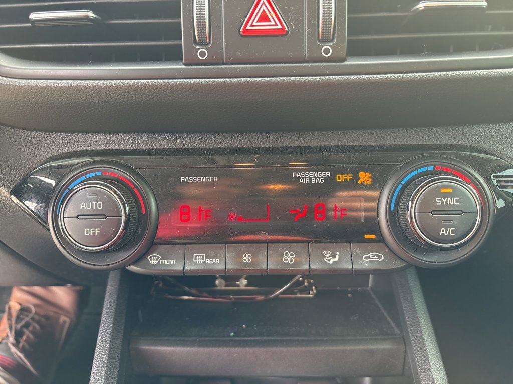 Used 2019 Kia Forte LXS FWD image 22