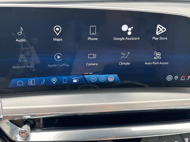 Certified 2024 Cadillac Lyriq Sport AWD/4WD image 23