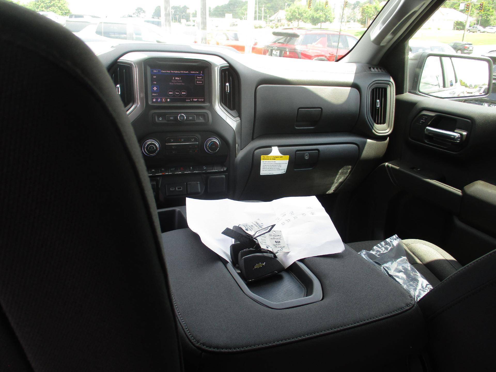 New 2026 Chevrolet Silverado 1500 Custom Trail Boss w/ Dark Appearance Package image 14