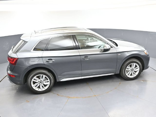 Used 2024 Audi Q5 2.0T Premium w/ Convenience Package AWD/4WD image 42