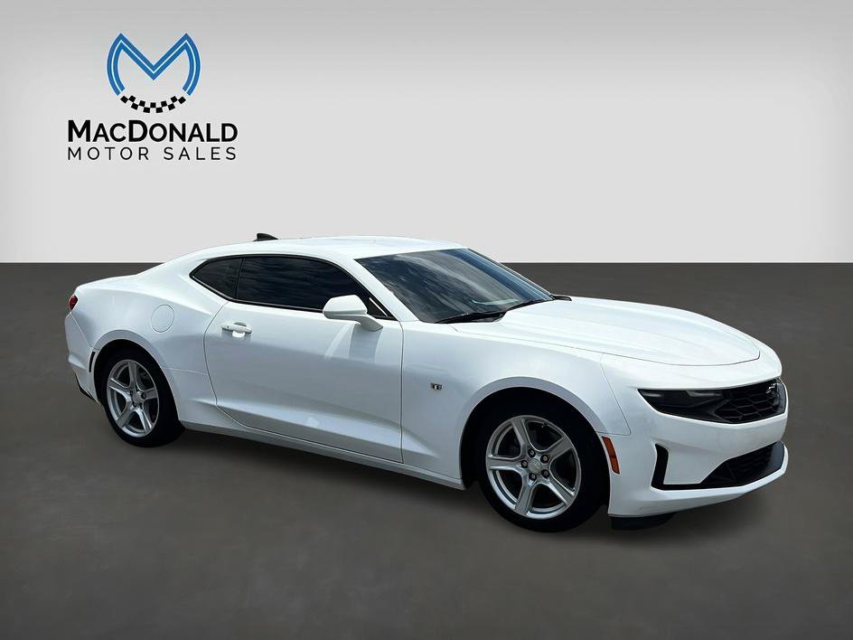 Used 2021 Chevrolet Camaro LT RWD image 2