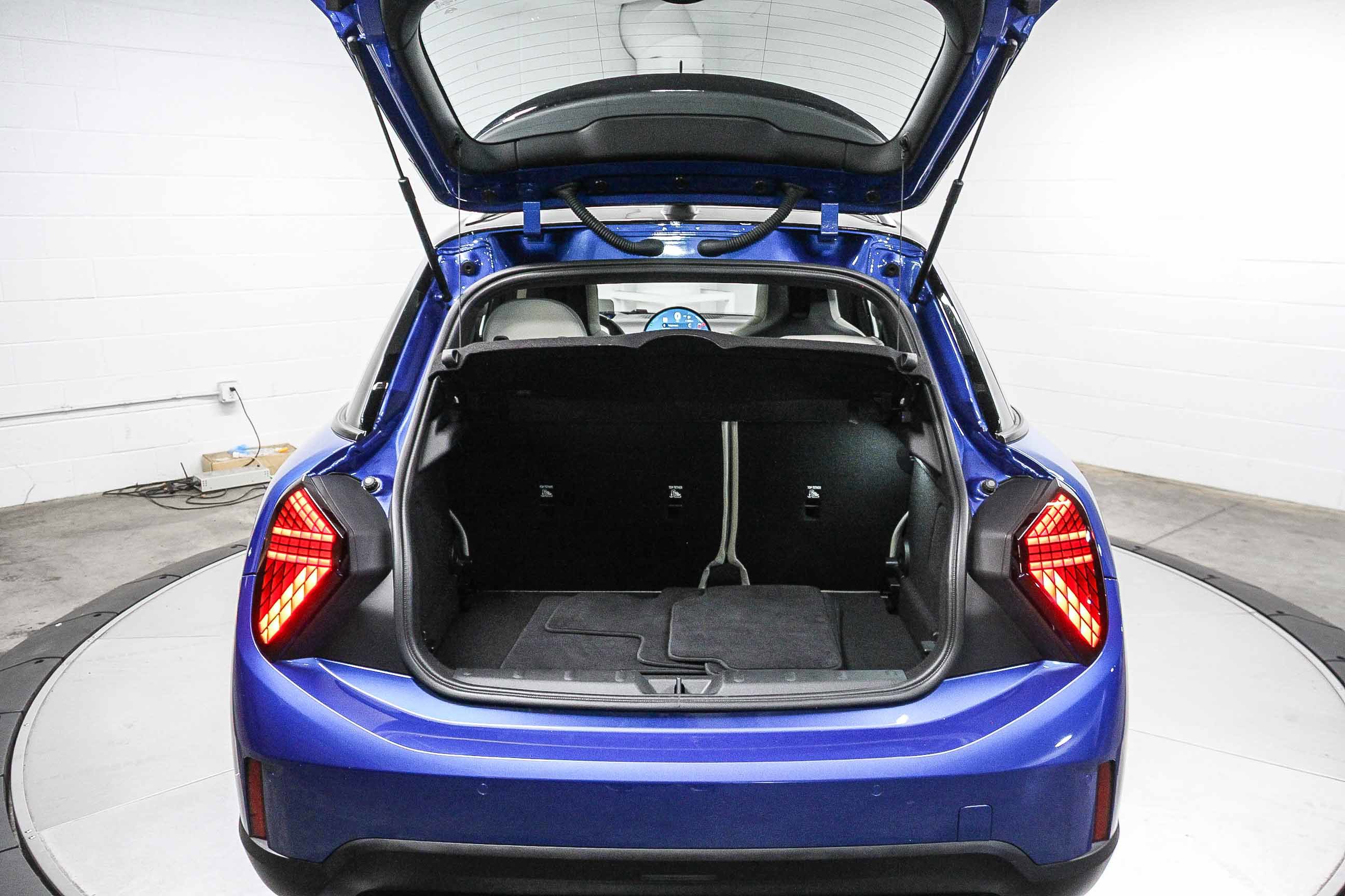 Used 2026 MINI Cooper S FWD image 26