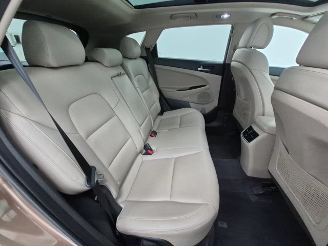 Used 2017 Hyundai Tucson Limited w/ Limited Ultimate Package 03 FWD image 24