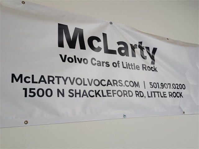 Certified 2026 Volvo V60 B5 Cross Country Plus w/ Protection Package Premier image 15