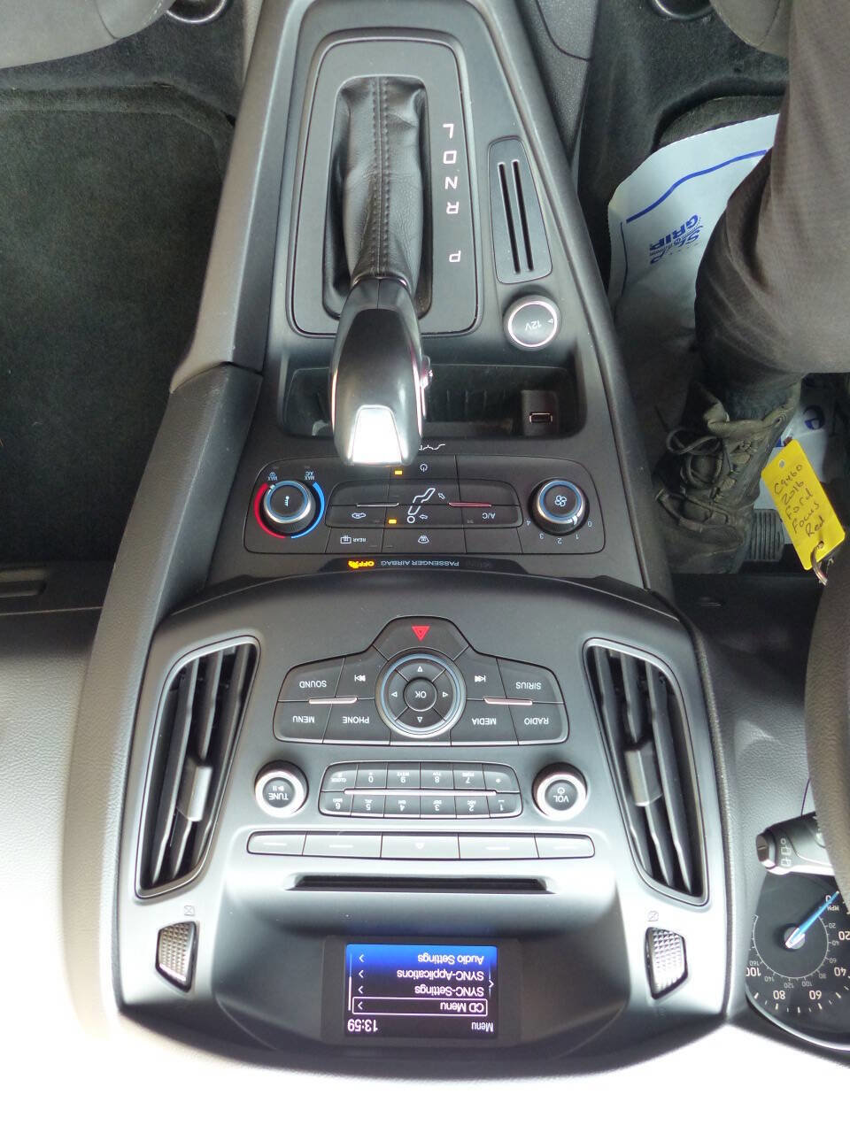 Used 2016 Ford Focus SE FWD image 32