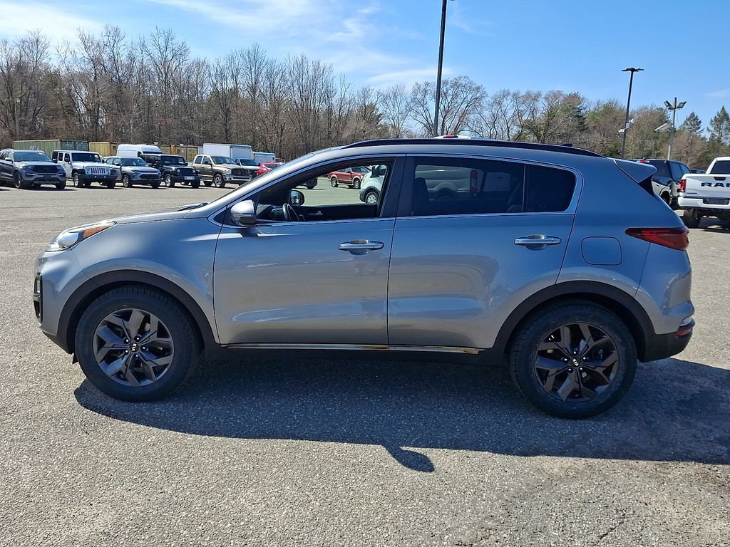 Used 2020 Kia Sportage S w/ S Sunroof Package AWD/4WD image 7