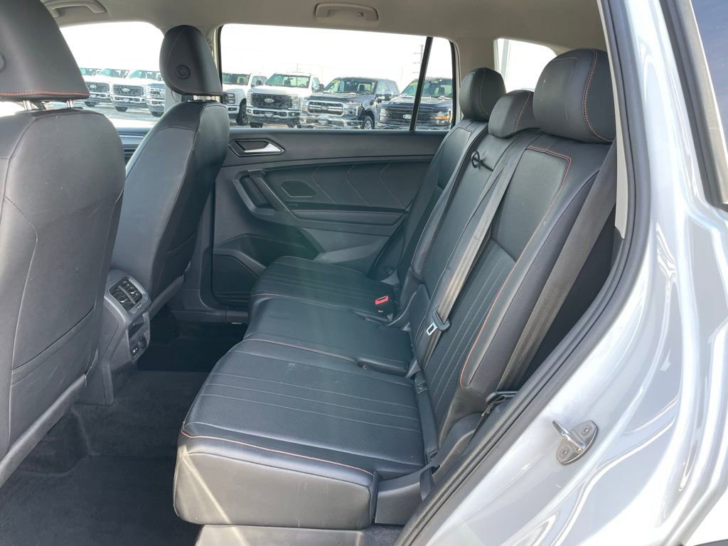 Used 2024 Volkswagen Tiguan Wolfsburg Edition AWD/4WD image 8