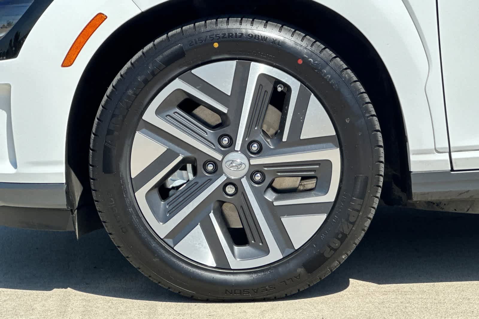 Used 2022 Hyundai Kona SEL w/ Convenience Package FWD image 25