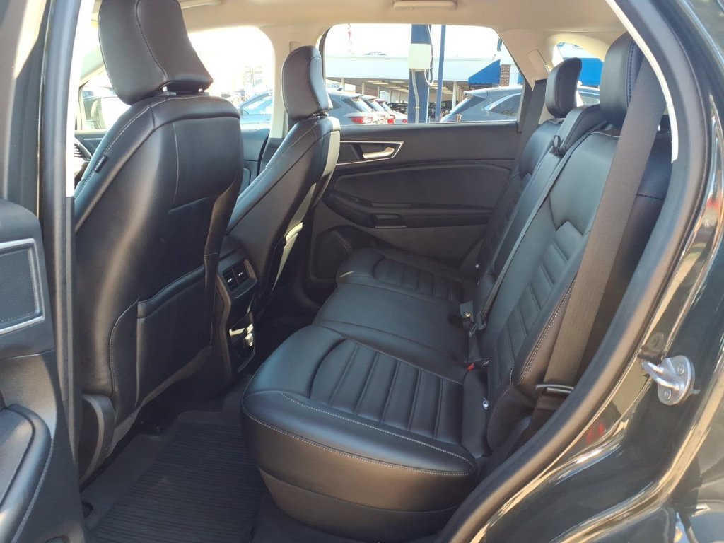 Certified 2024 Ford Edge SEL w/ Convenience Package AWD/4WD image 10