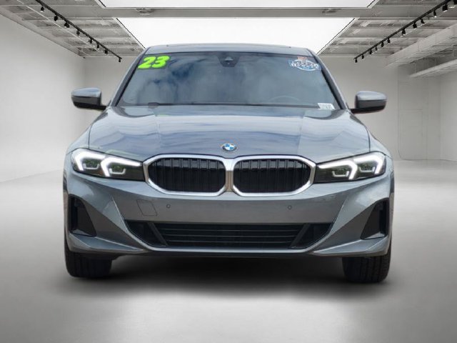 Used 2023 BMW 330i xDrive Sedan w/ Premium Package AWD/4WD image 8