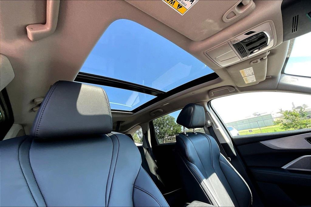 Used 2025 Acura MDX FWD image 27