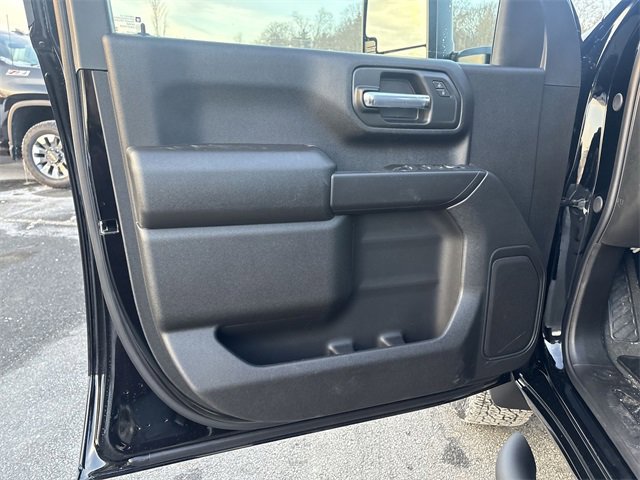 New 2026 Chevrolet Silverado 2500 Custom w/ Snow Plow Prep/Camper Package image 23