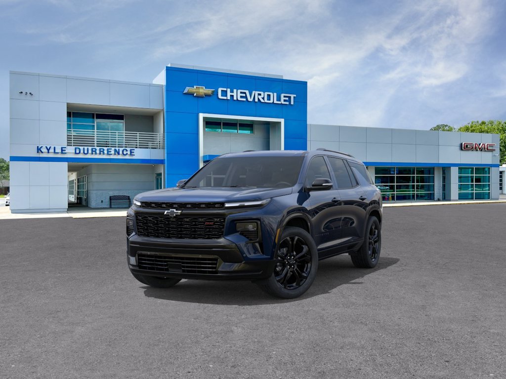New 2027 Chevrolet Traverse RS w/ LPO, Floor Liner Package FWD image 8