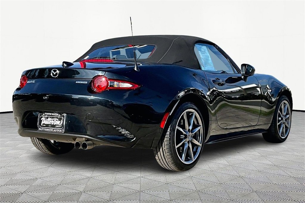 Certified 2022 MAZDA MX-5 Miata Grand Touring image 2