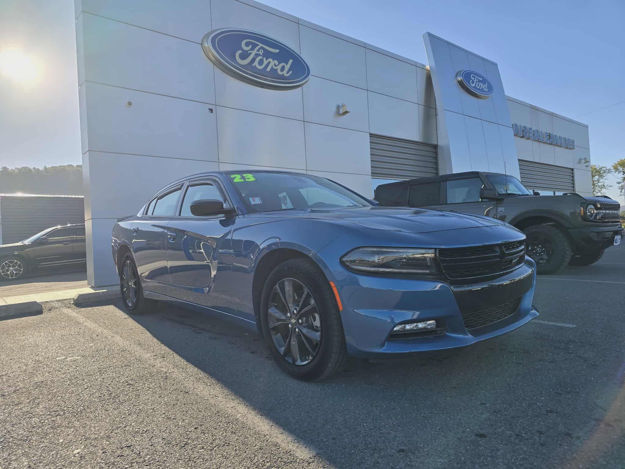 Used 2023 Dodge Charger SXT w/ Blacktop Package